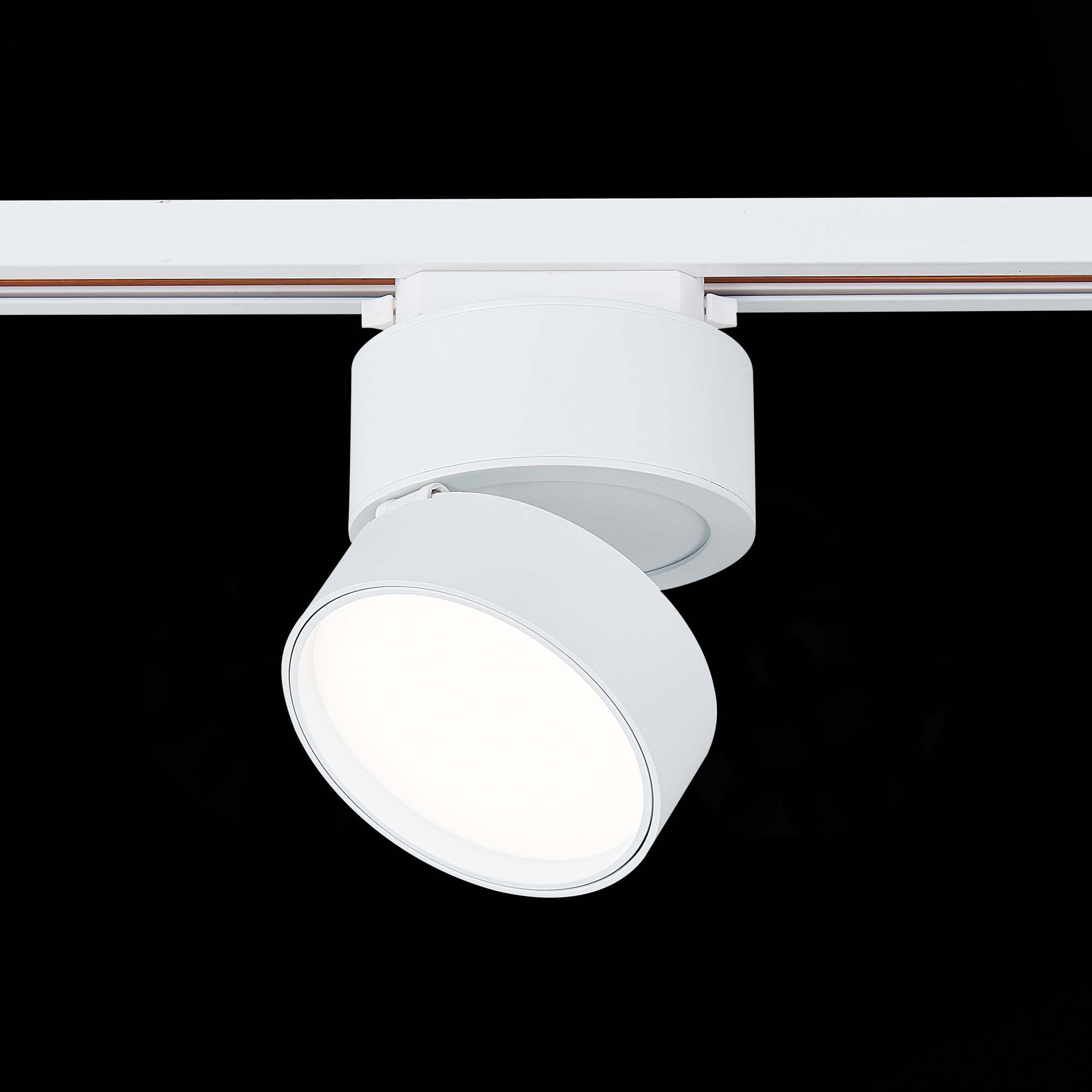 ST651.546.14 Св-к трек. Белый LED 1*14W 4000K 1 100Lm Ra>90 120° IP20 D104xH128 170-240VV BASE