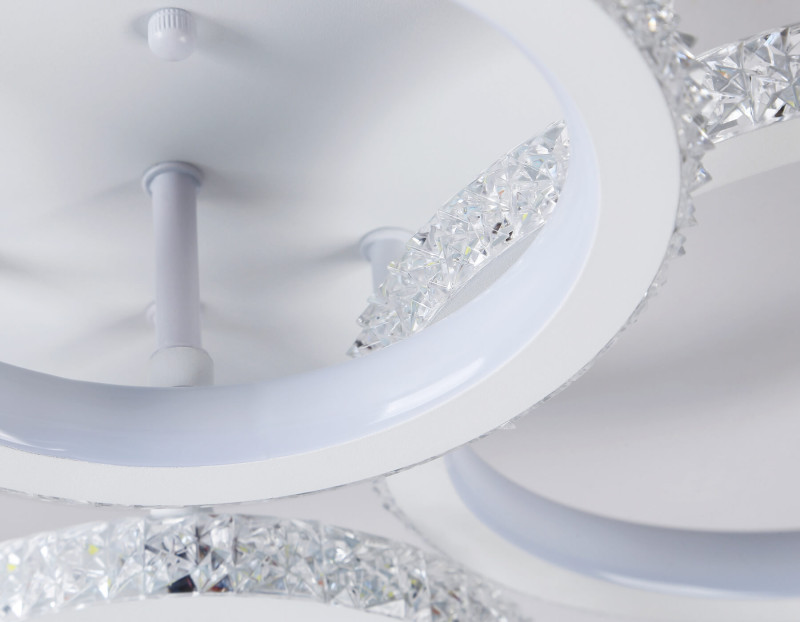 Накладная люстра Ambrella Light FA9524