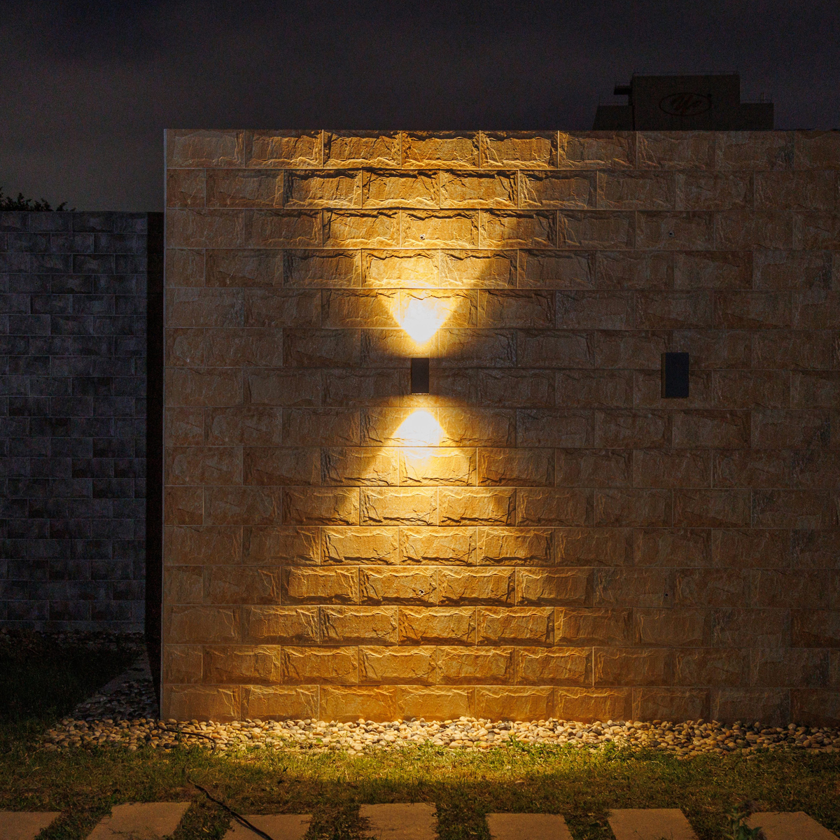 Настенный фонарь Natural Concepts, Арт. NC-803472-DG