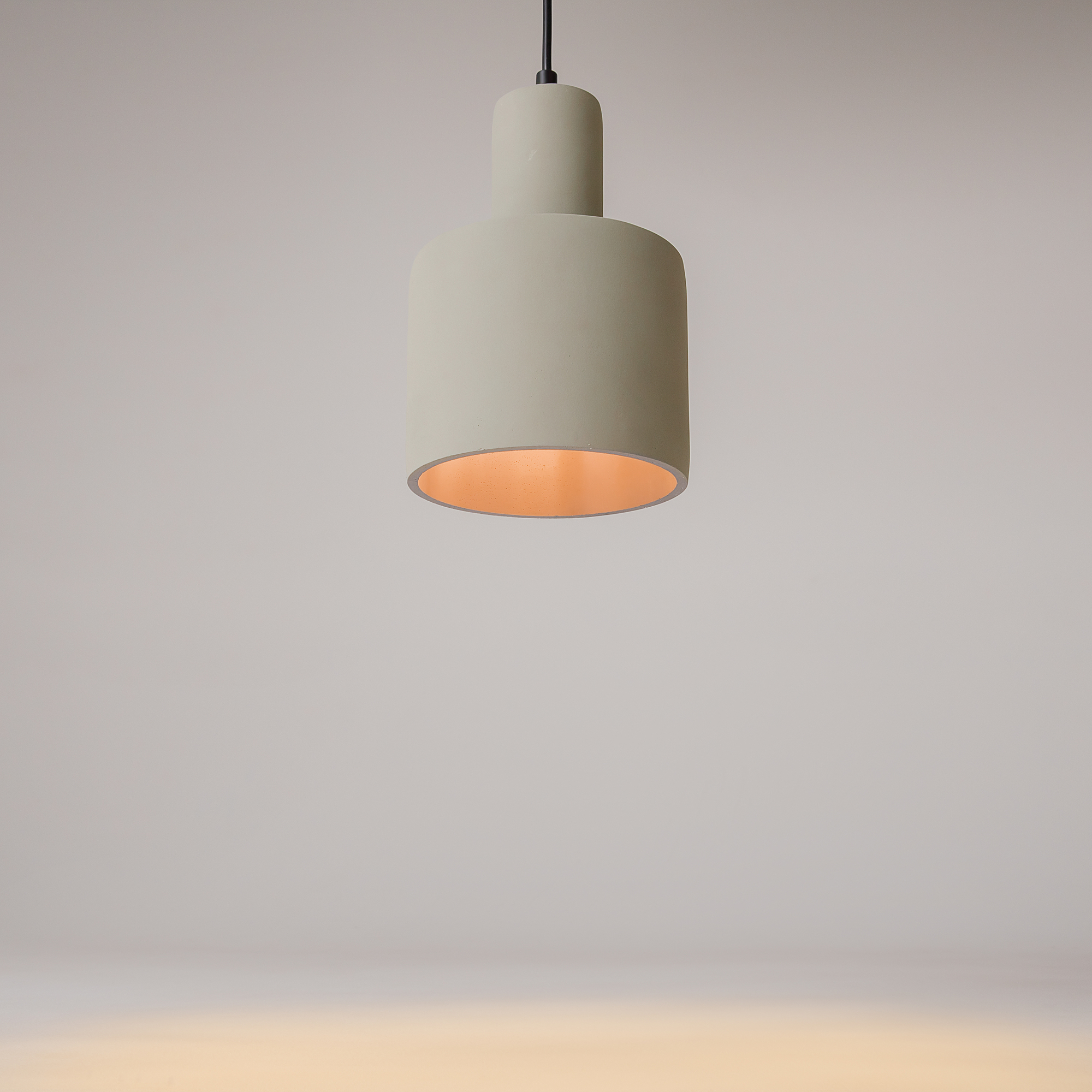 Подвесной светильник Maytoni T439-PL-01-GR