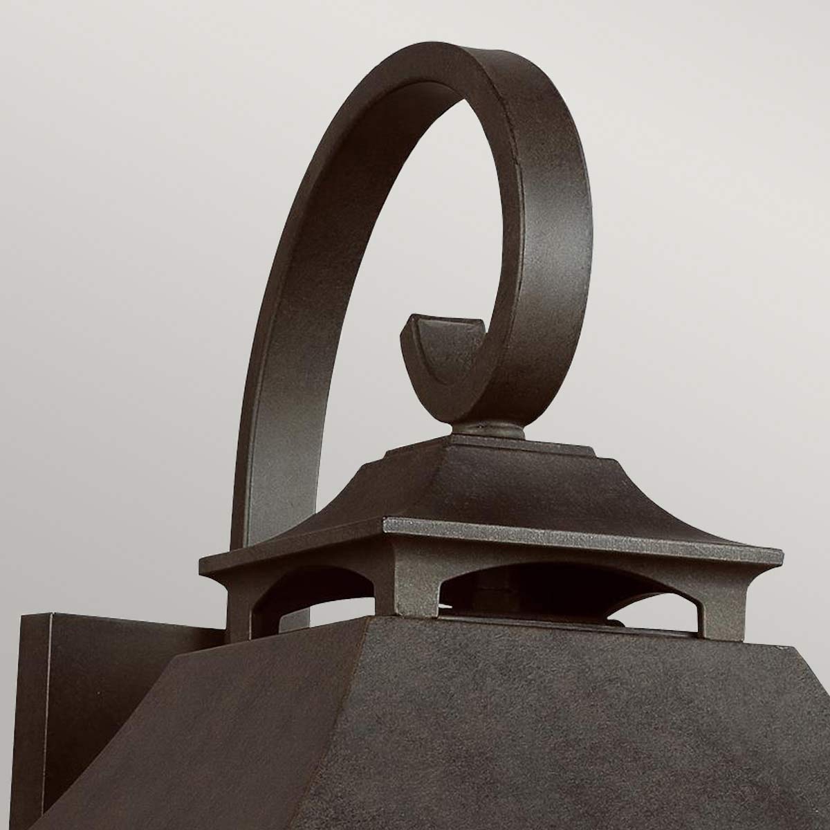 Настенный фонарь Feiss, Арт. FE-GALENA2-L-SBL