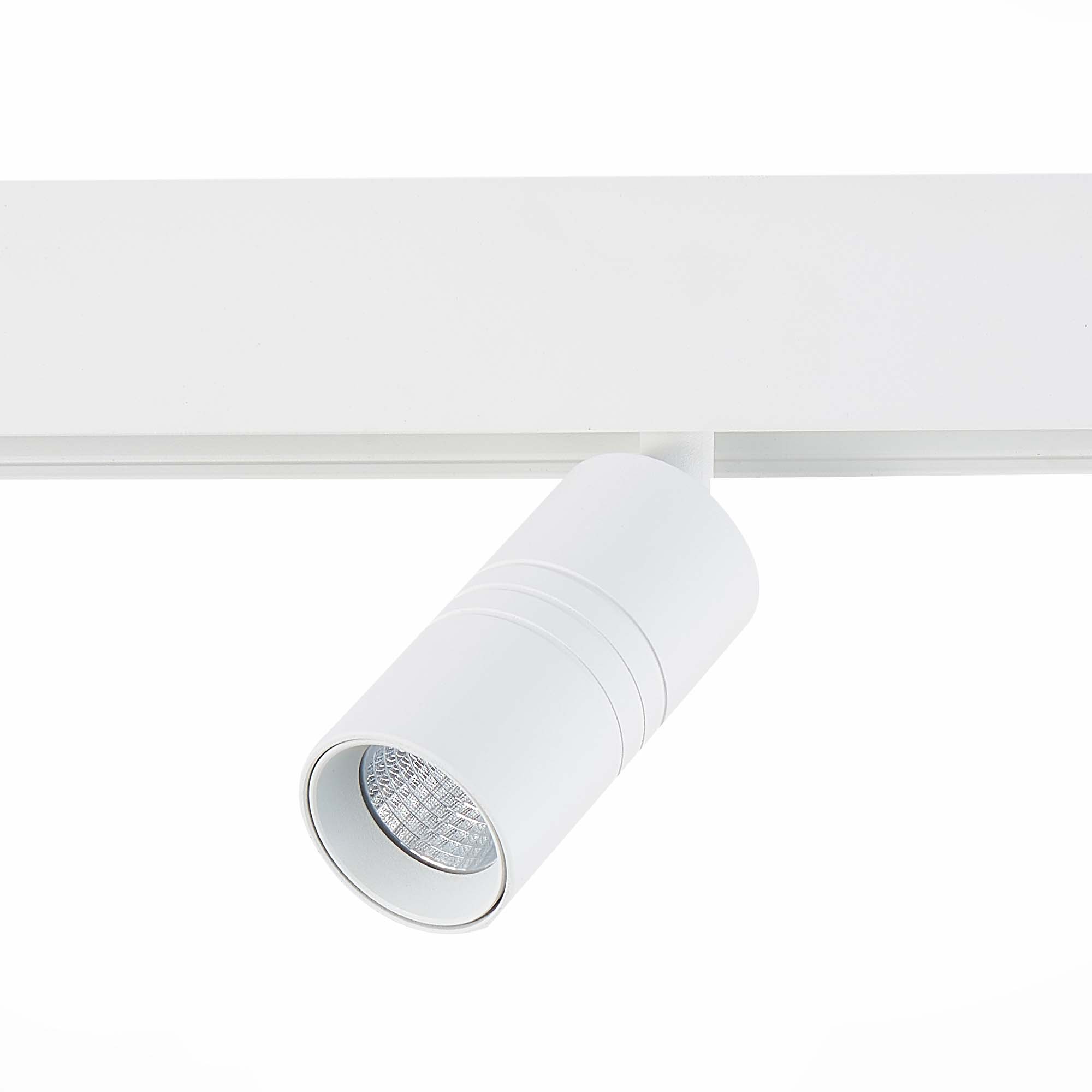 ST365.536.07 Магнитный трековый светильник белый LED 1*7W 3000K 595Lm Ra>90 36° IP20 L-xW44xH90 48V SKYLINE 48