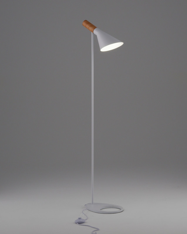 Торшер Moderli V11336-1F