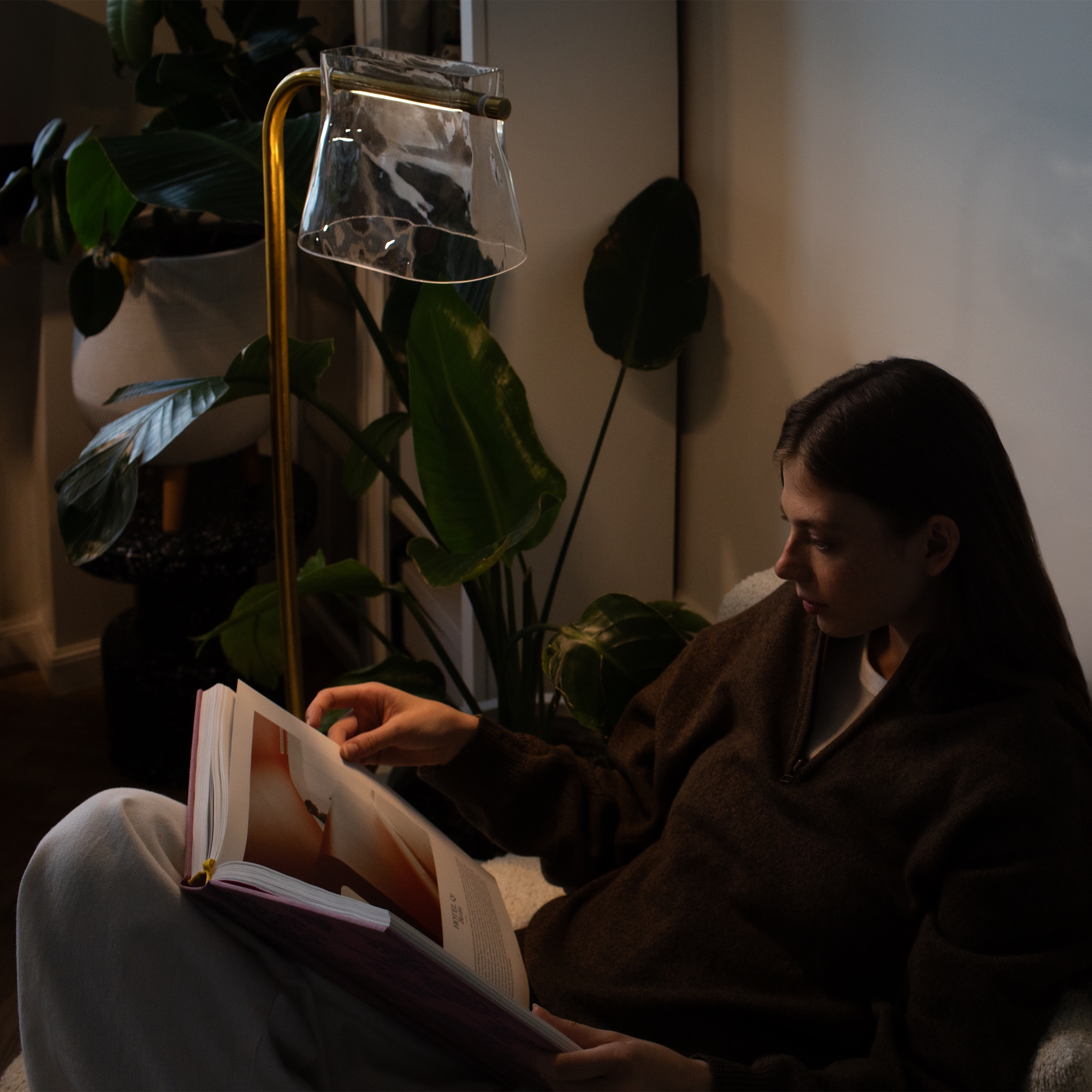 Напольный светильник (торшер) Maytoni MOD170FL-L8BS3K