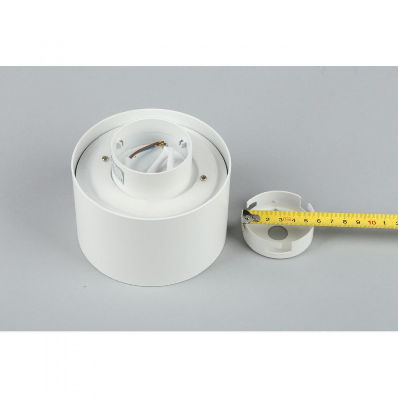 Накладной светильник Omnilux OML-100409-16