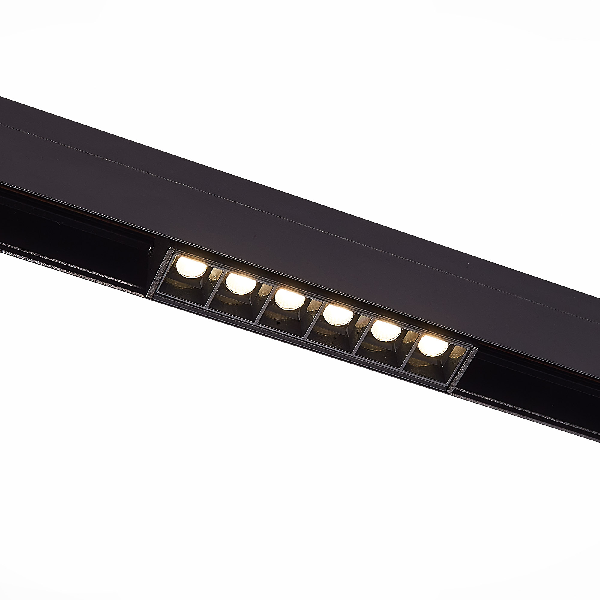 ST361.436.06 Магнитный трековый светильник Черный LED 1*6W 3000K 532Lm Ra>90 36° IP20 L115xW22xH44 4 SKYLINE 48