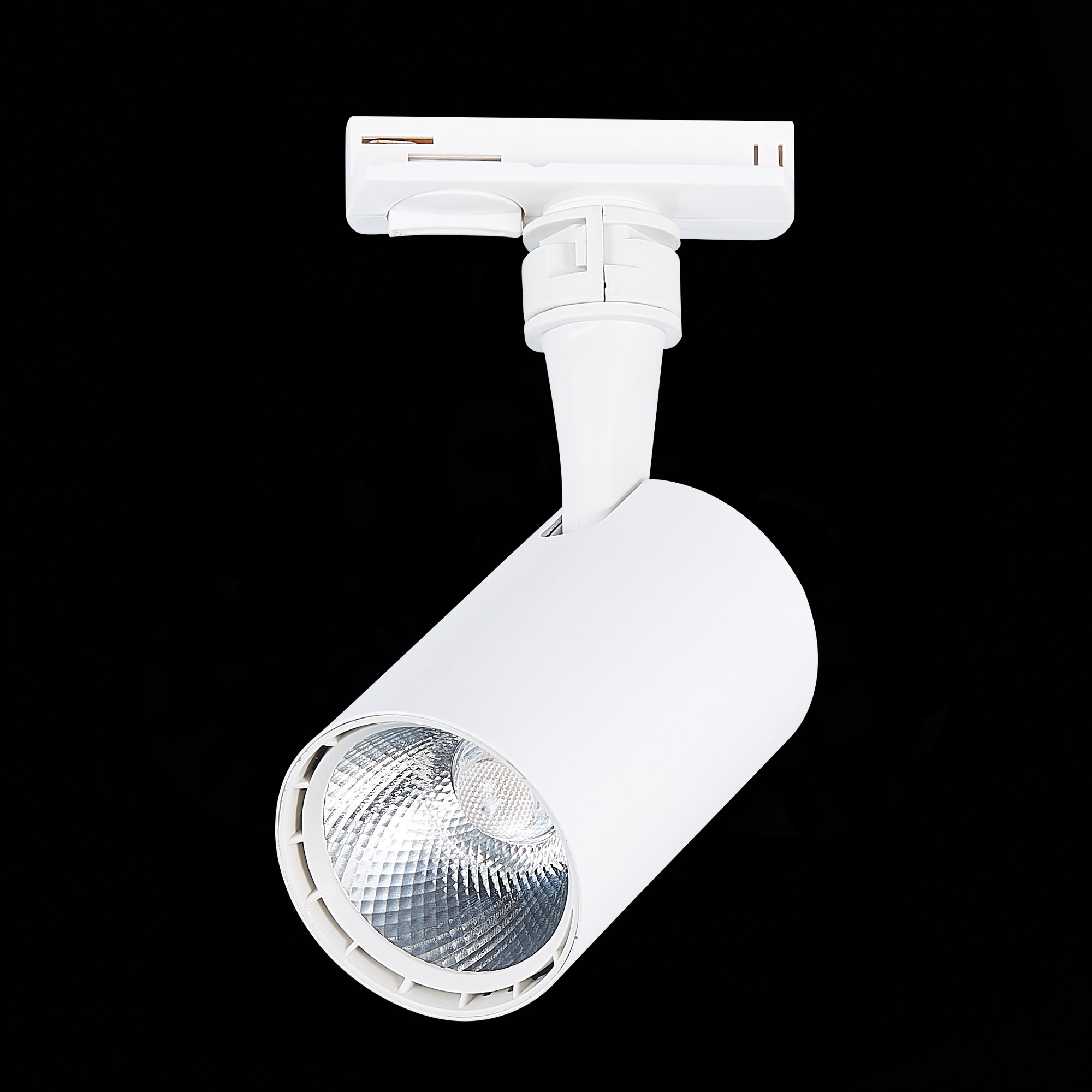 ST351.536.10.36 Св-к трек. Белый LED 1*10W 3000K 900Lm Ra?90 36° IP20 L98xW59xH154 100-240V BASE