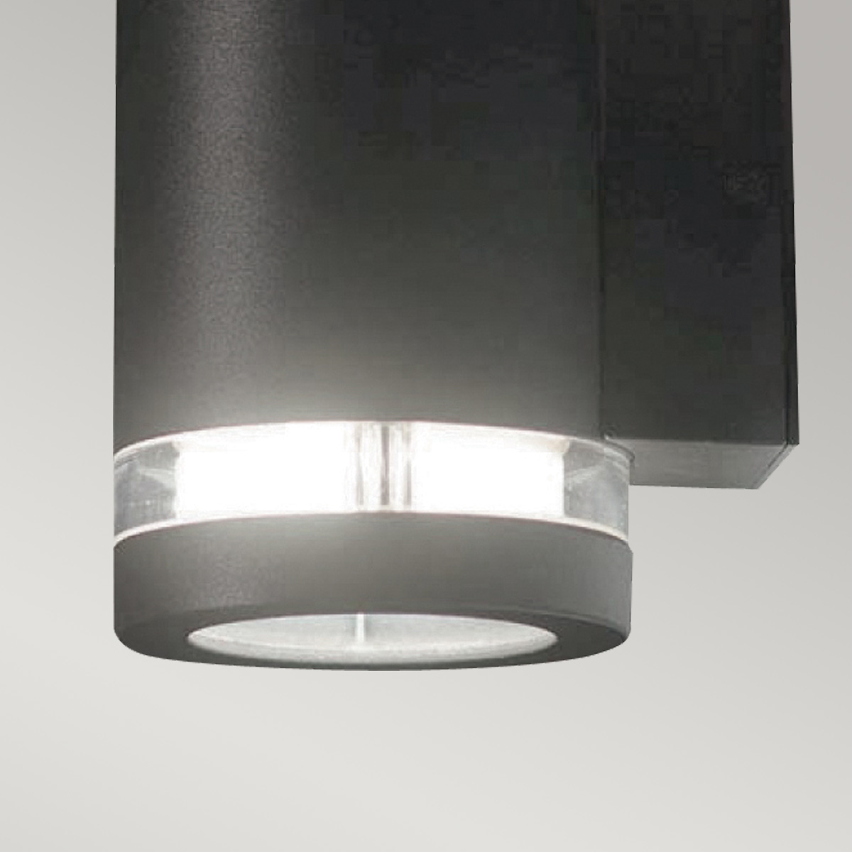 Настенный фонарь Elstead Lighting, Арт. MAGNUS-1