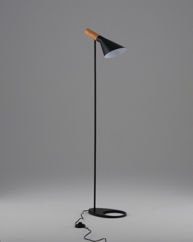 Торшер Moderli V11334-1F