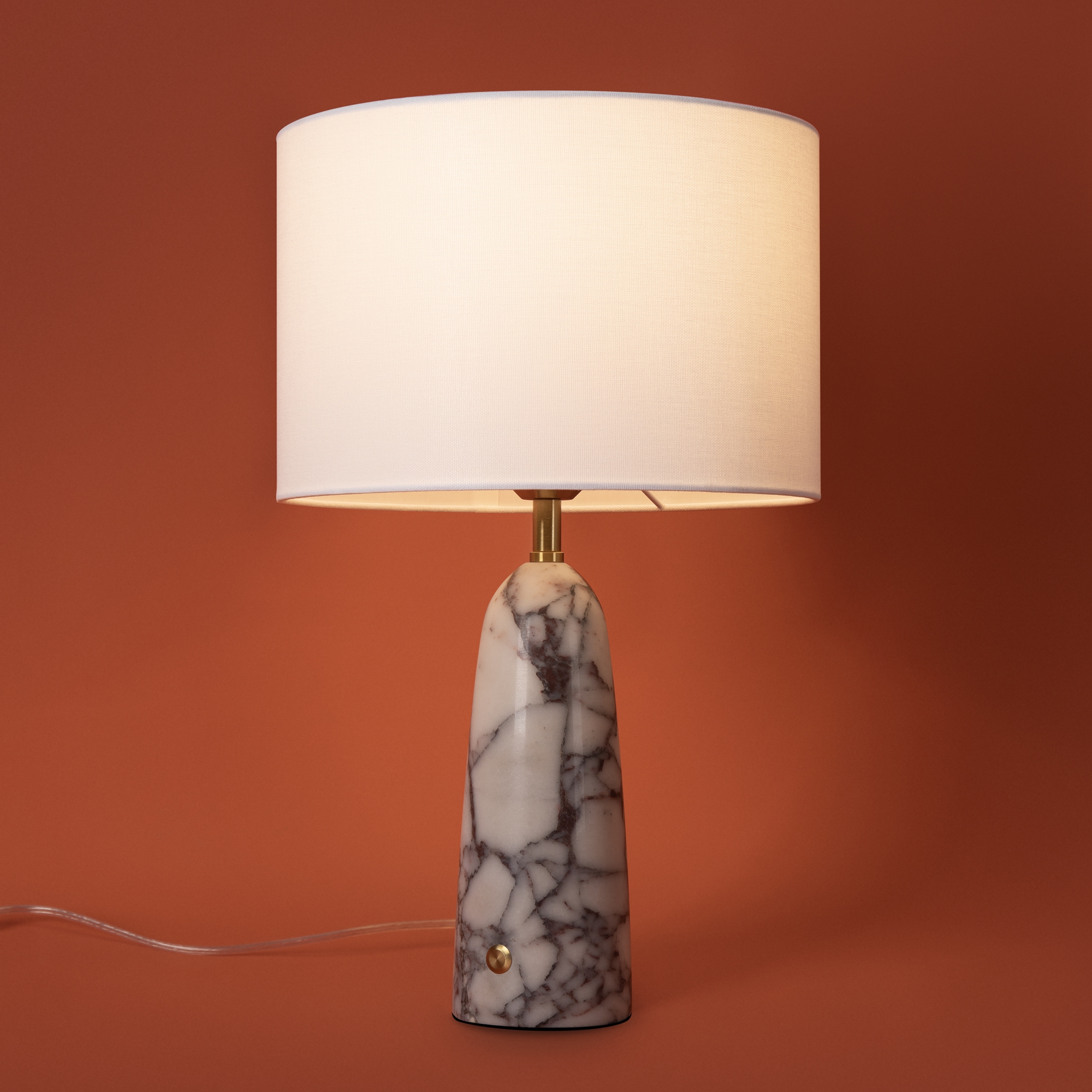 Настольный светильник Freya FR2054TL-01BS1