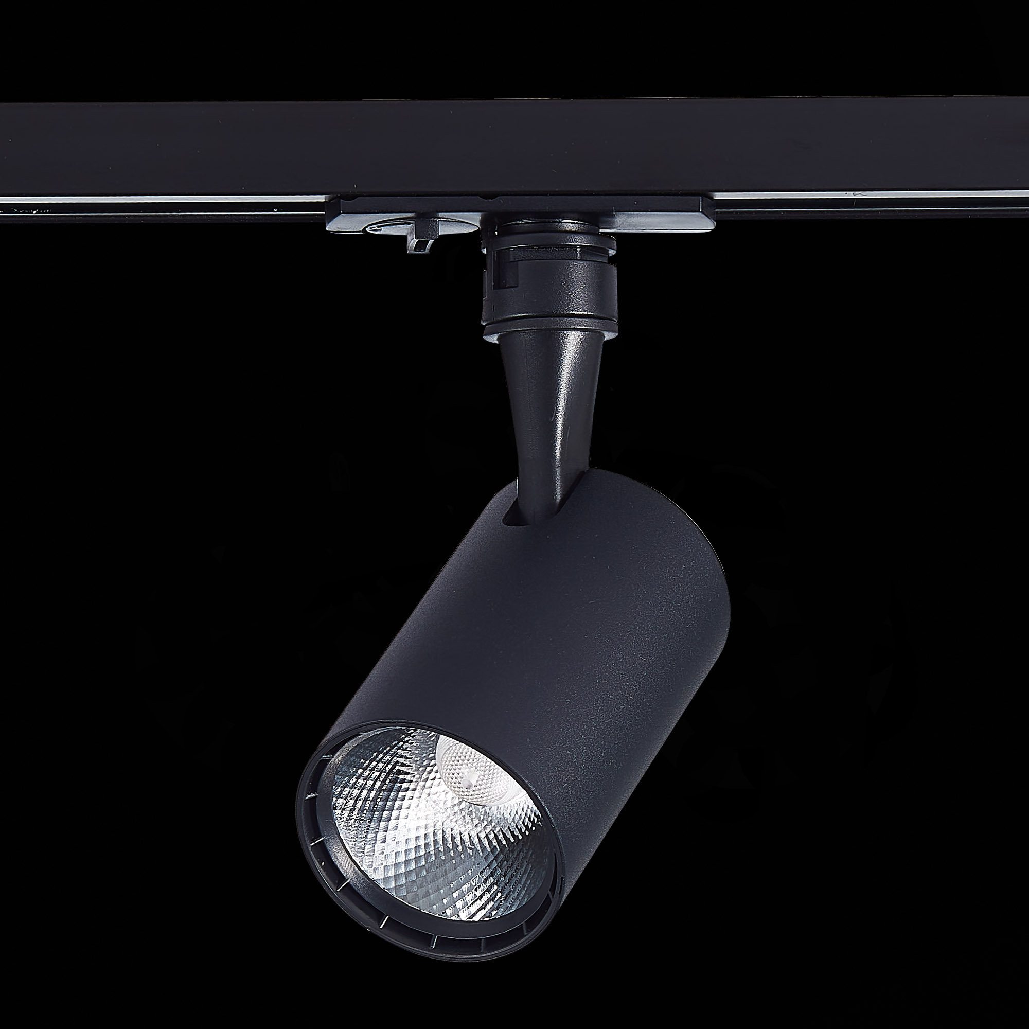 ST351.446.10.36 Св-к трек. Черный LED 1*10W 4000K 900Lm Ra?90 36° IP20 L98xW59xH154 100-240V BASE