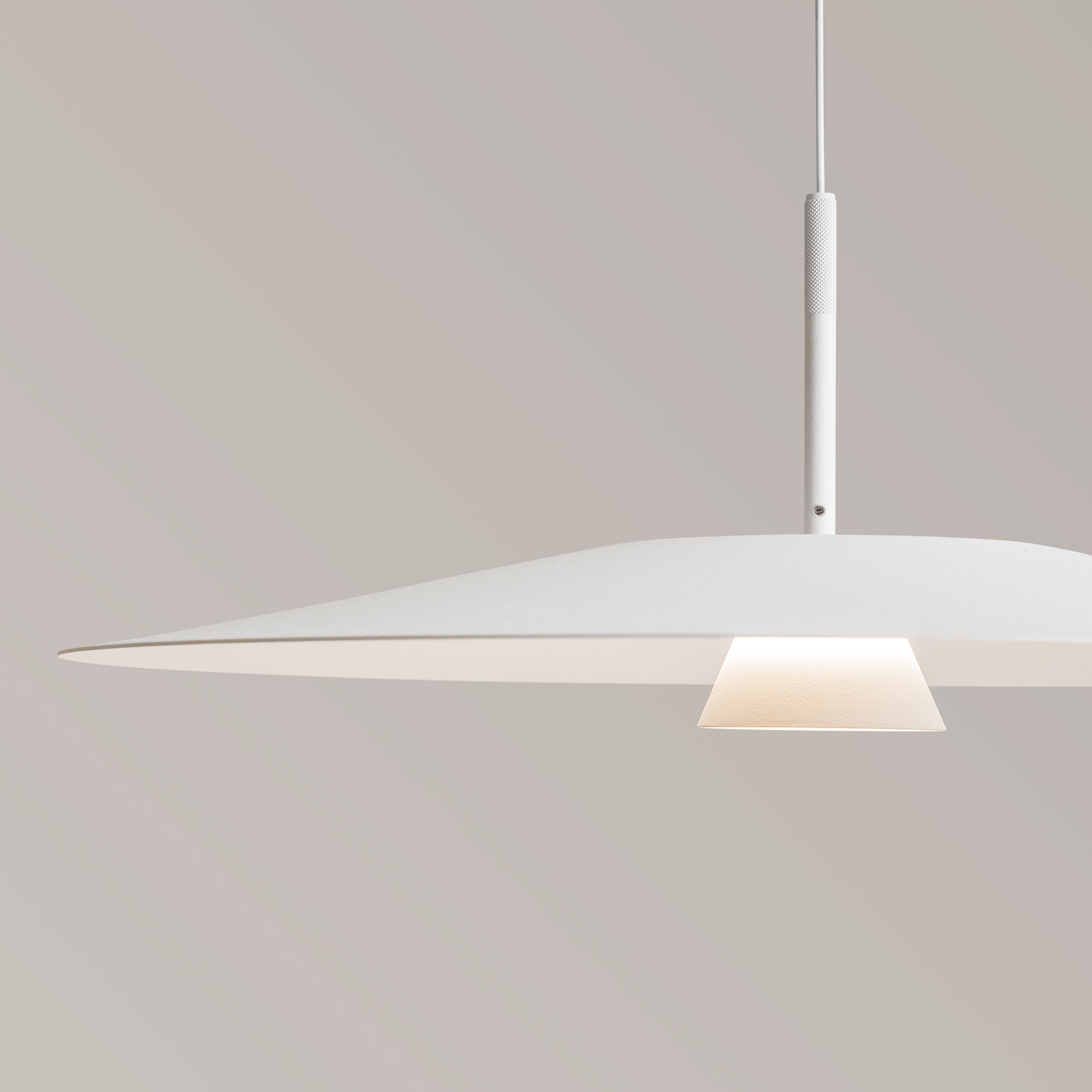 Подвесной светильник Maytoni MOD352PL-L10W3K1