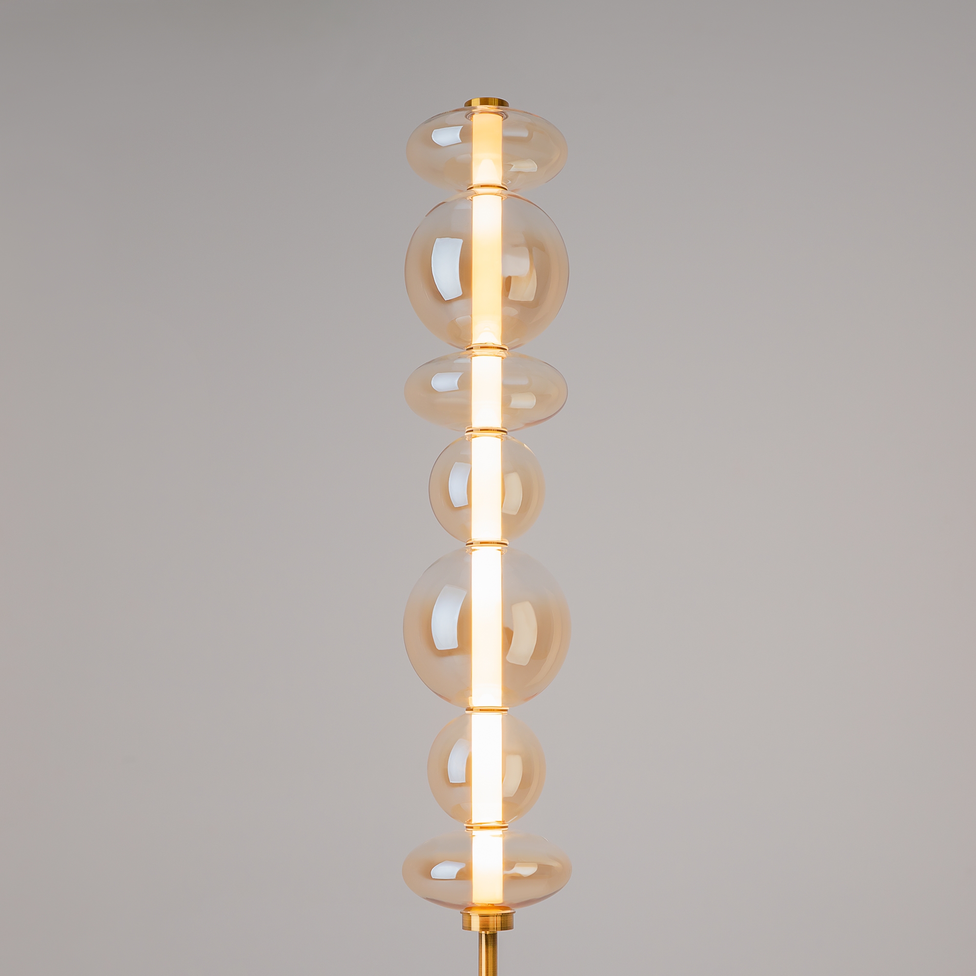 Напольный светильник (торшер) Maytoni MOD307FL-L40BS3K