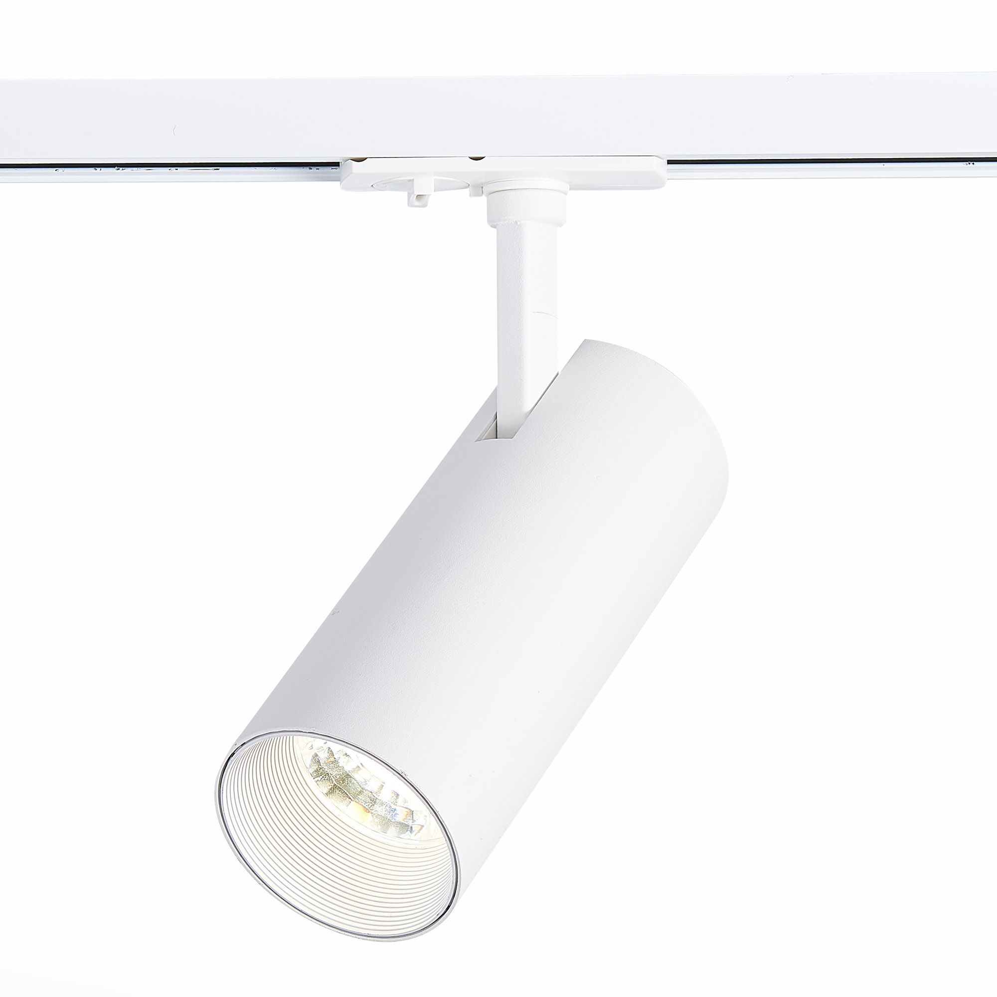 ST350.536.15.36 Св-к трек. Белый LED 1*15W 3000K 1 350Lm Ra?80 36° IP20 L158xW65xH193 100-240V BASE