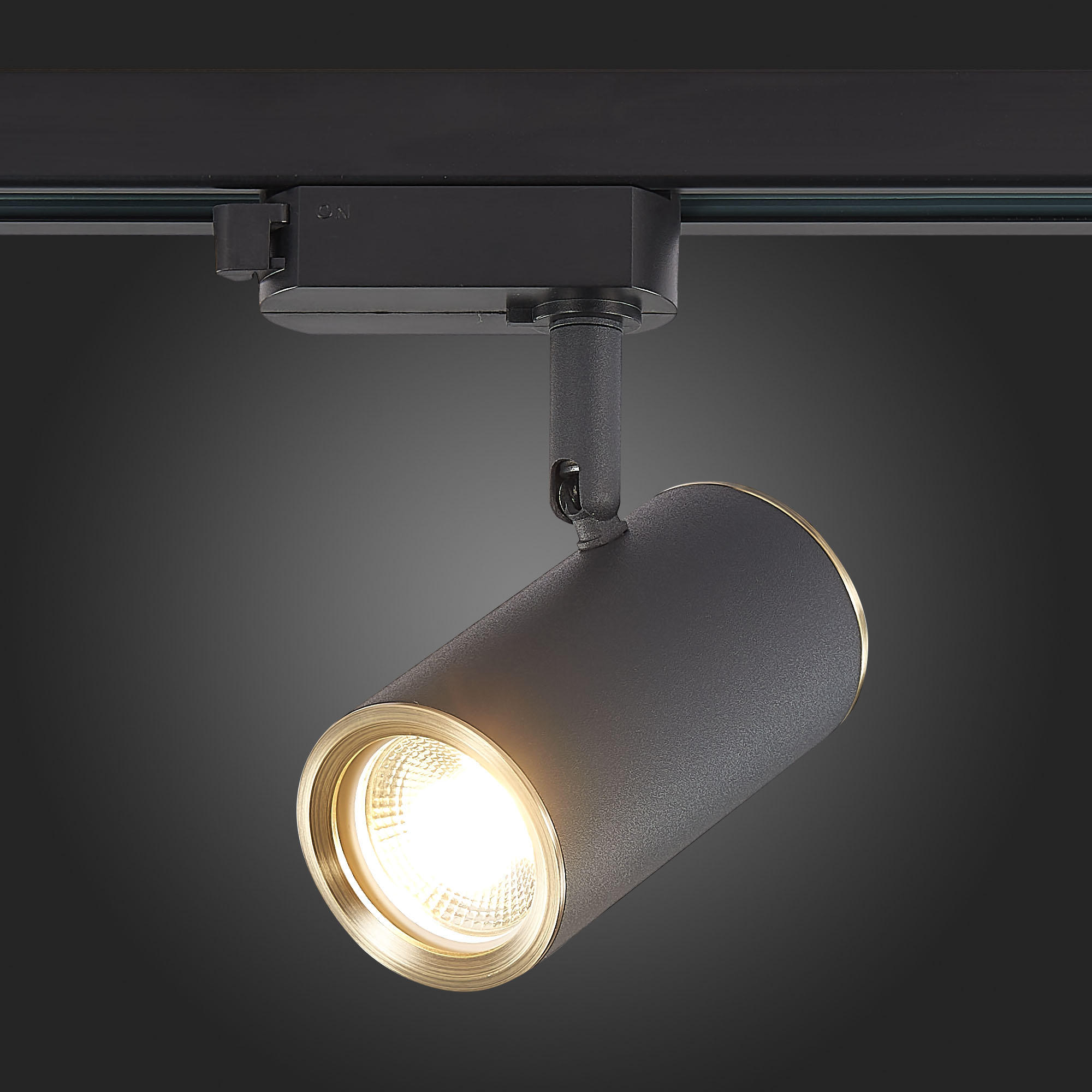 ST301.436.01 Св-к трек. Черный GU10 1*50W L104xW54xH111 220V Без ламп BASE