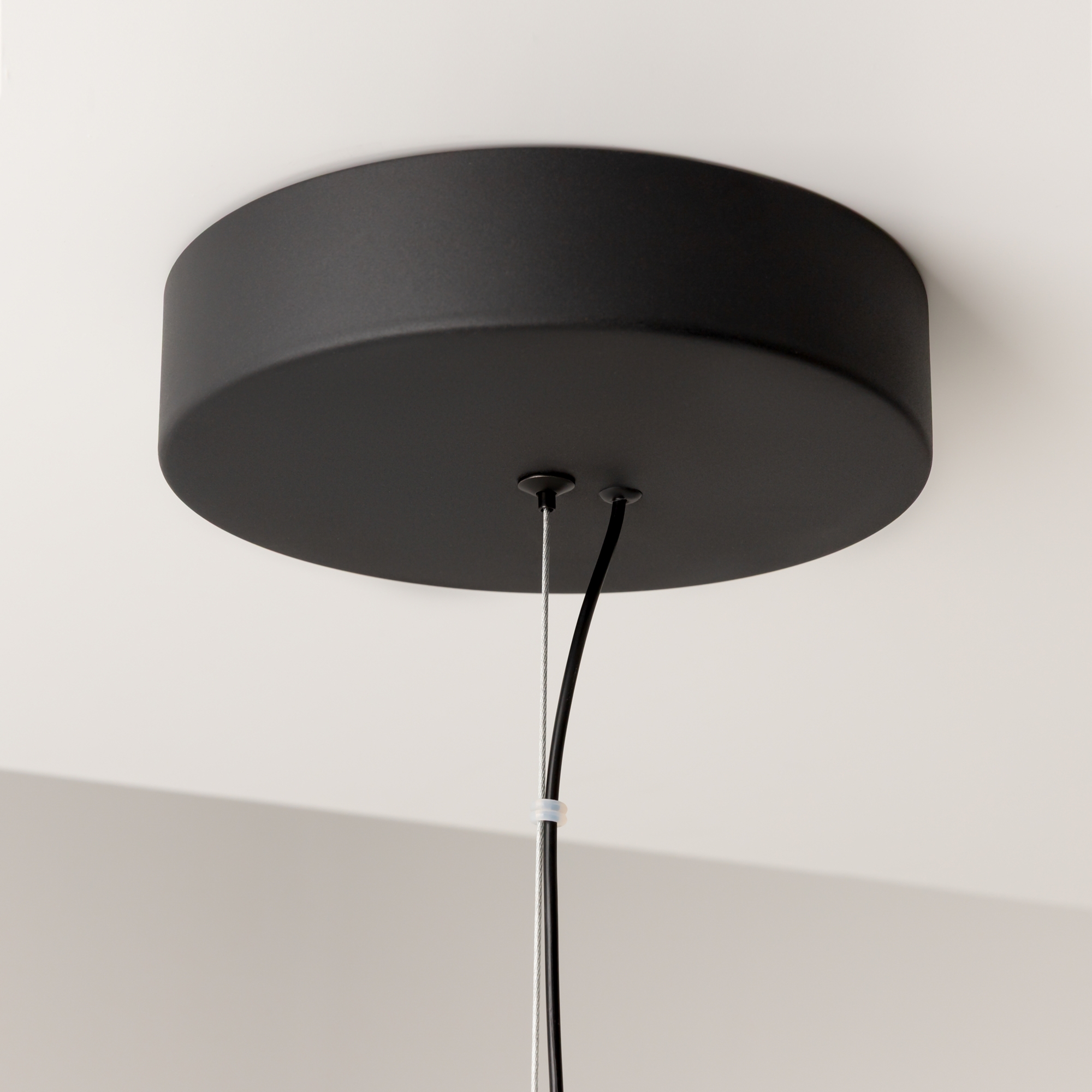 Подвесной светильник Maytoni MOD166PL-L30GB3K