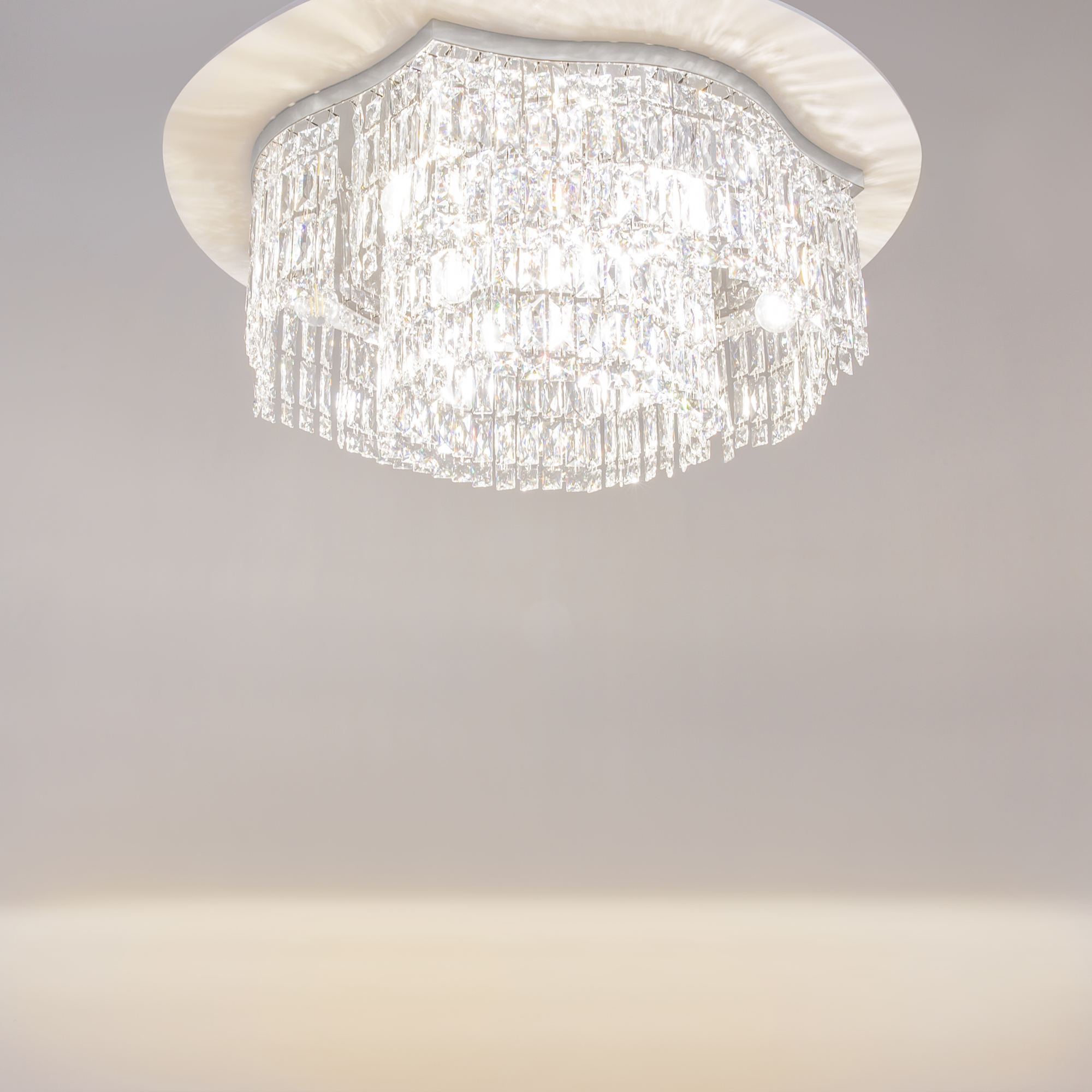 Потолочный светильник Maytoni DIA005CL-10CH