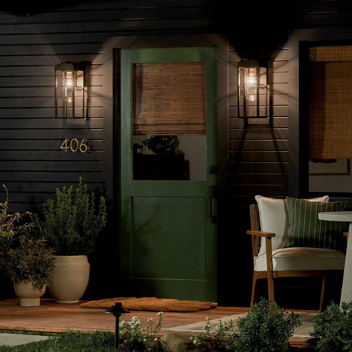 Настенный фонарь Kichler, Арт. KL-HONE-M-BKT