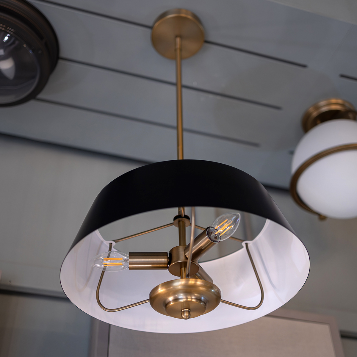 Подвесной светильник Kichler, Арт. KL-LUELLA-3P-BKB