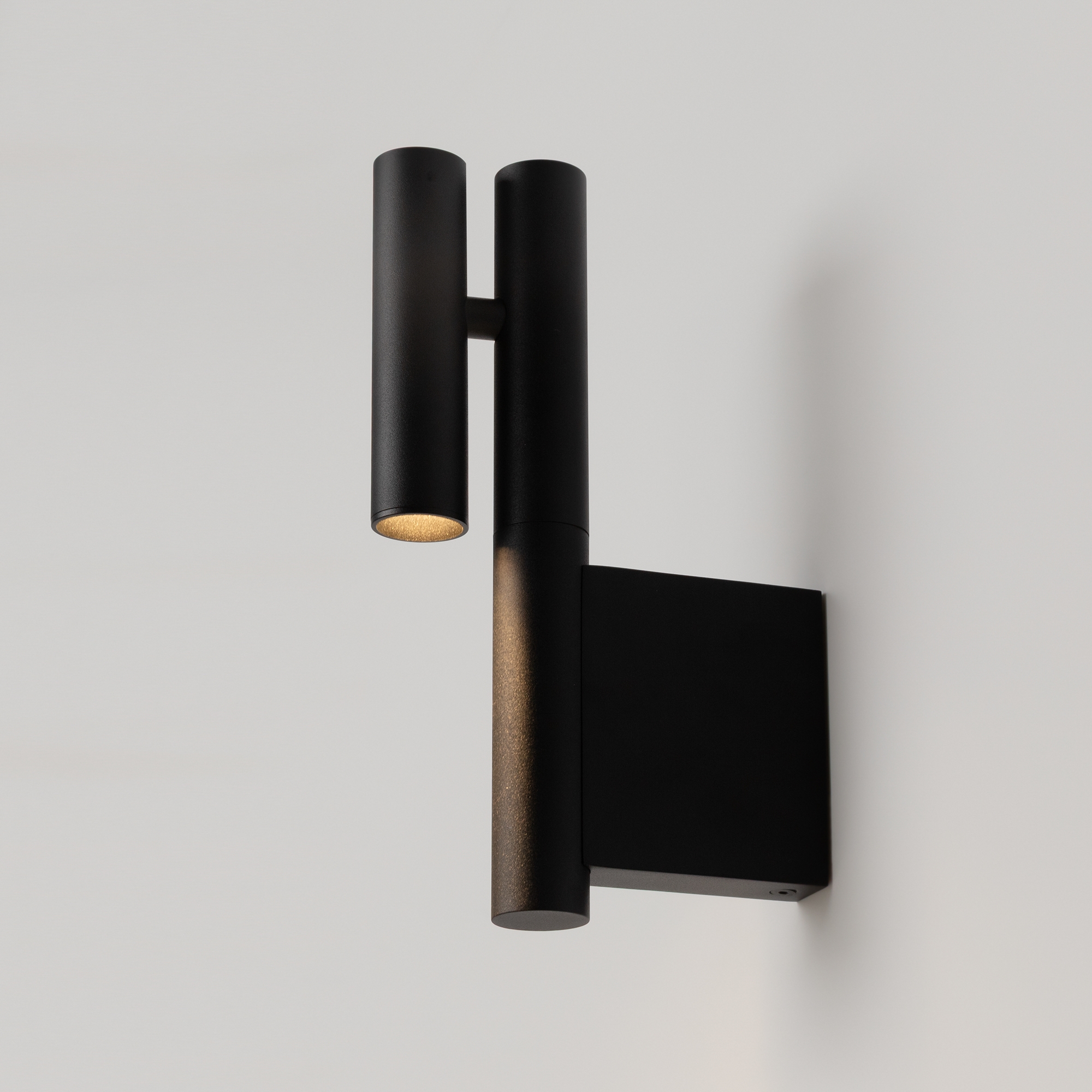 Настенный светильник (бра) Maytoni MOD433WL-L3B3K