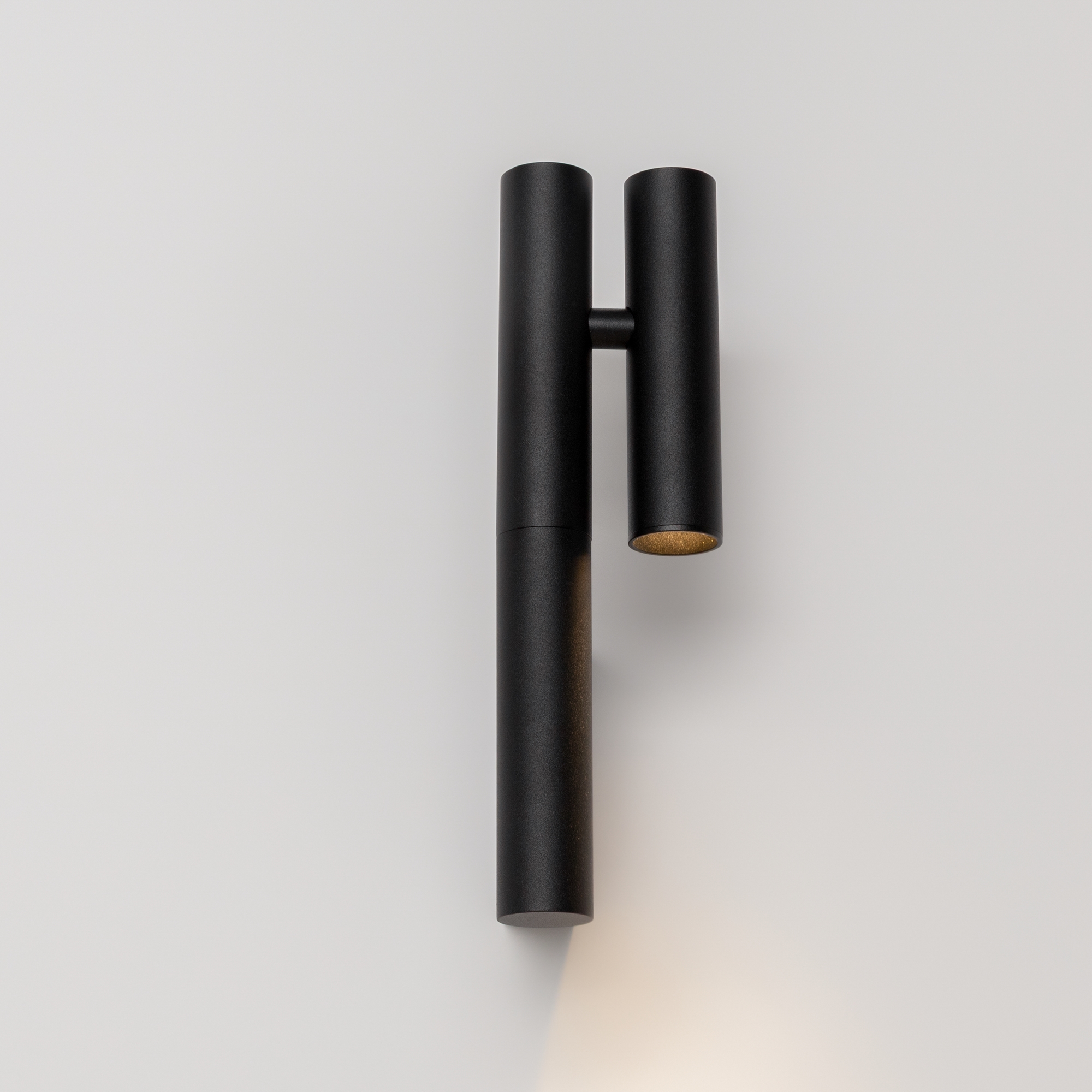 Настенный светильник (бра) Maytoni MOD433WL-L3B3K