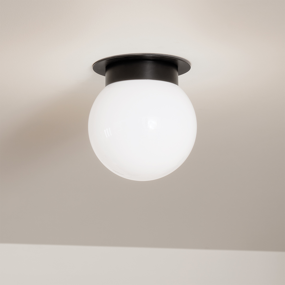 Потолочный светильник Kichler, Арт. KL-ALBERS-F-G-BK