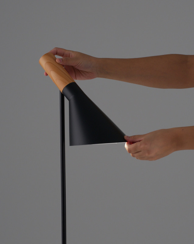 Торшер Moderli V11334-1F