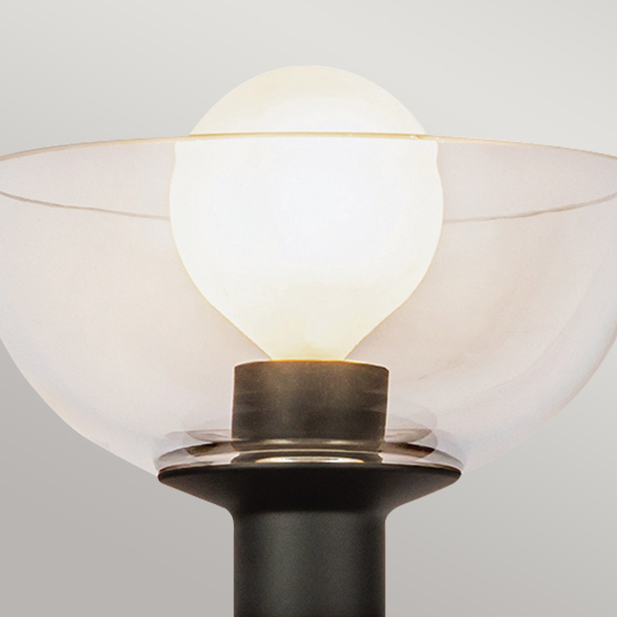 Бра Alora Mood, Арт. ALM-SYLVIA-1WB-BK-CL