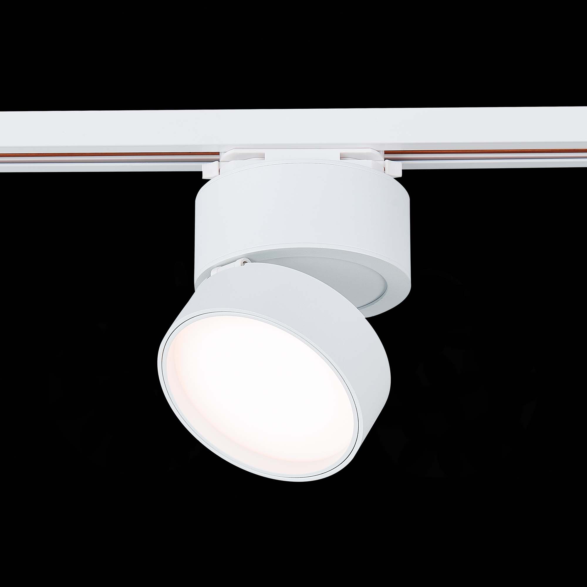 ST651.536.14 Св-к трек. Белый LED 1*14W 3000K 1 100Lm Ra>90 120° IP20 D104xH128 170-240VV BASE