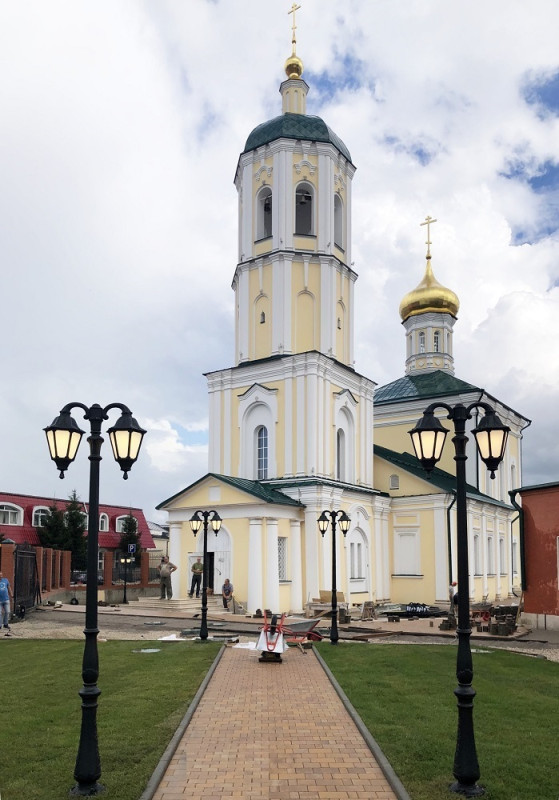 Садово-парковый светильник Fumagalli E35.205.R20.AYH27DN
