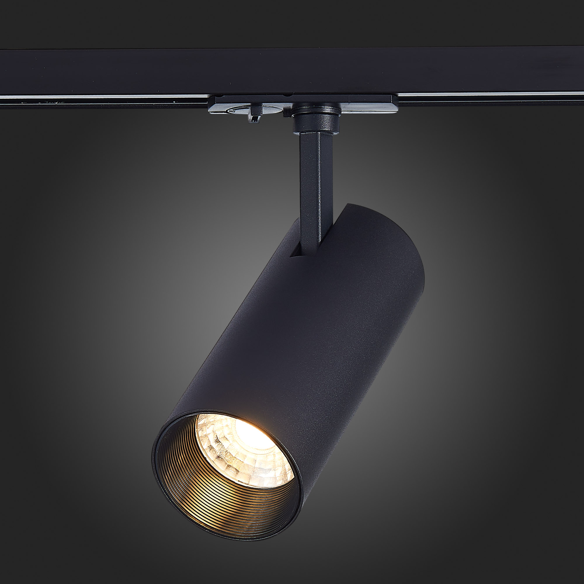 ST350.436.20.36 Св-к трек. Черный LED 1*20W 3000K 1 800Lm Ra?90 36° IP20 L158xW65xH193 100-240V BASE