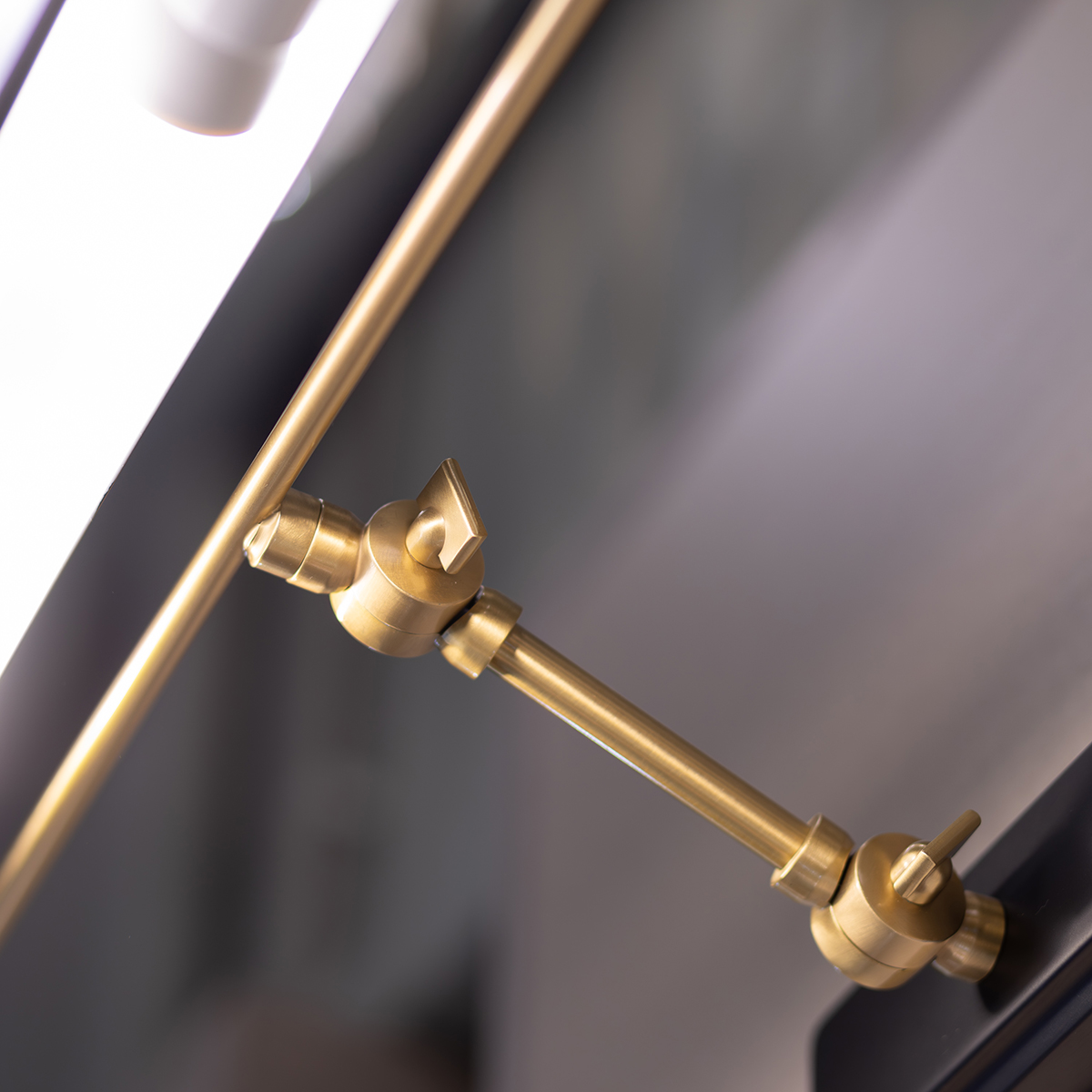 Светильник для картин Elstead Lighting, Арт. WINCHFIELD-PLM-AB-MB