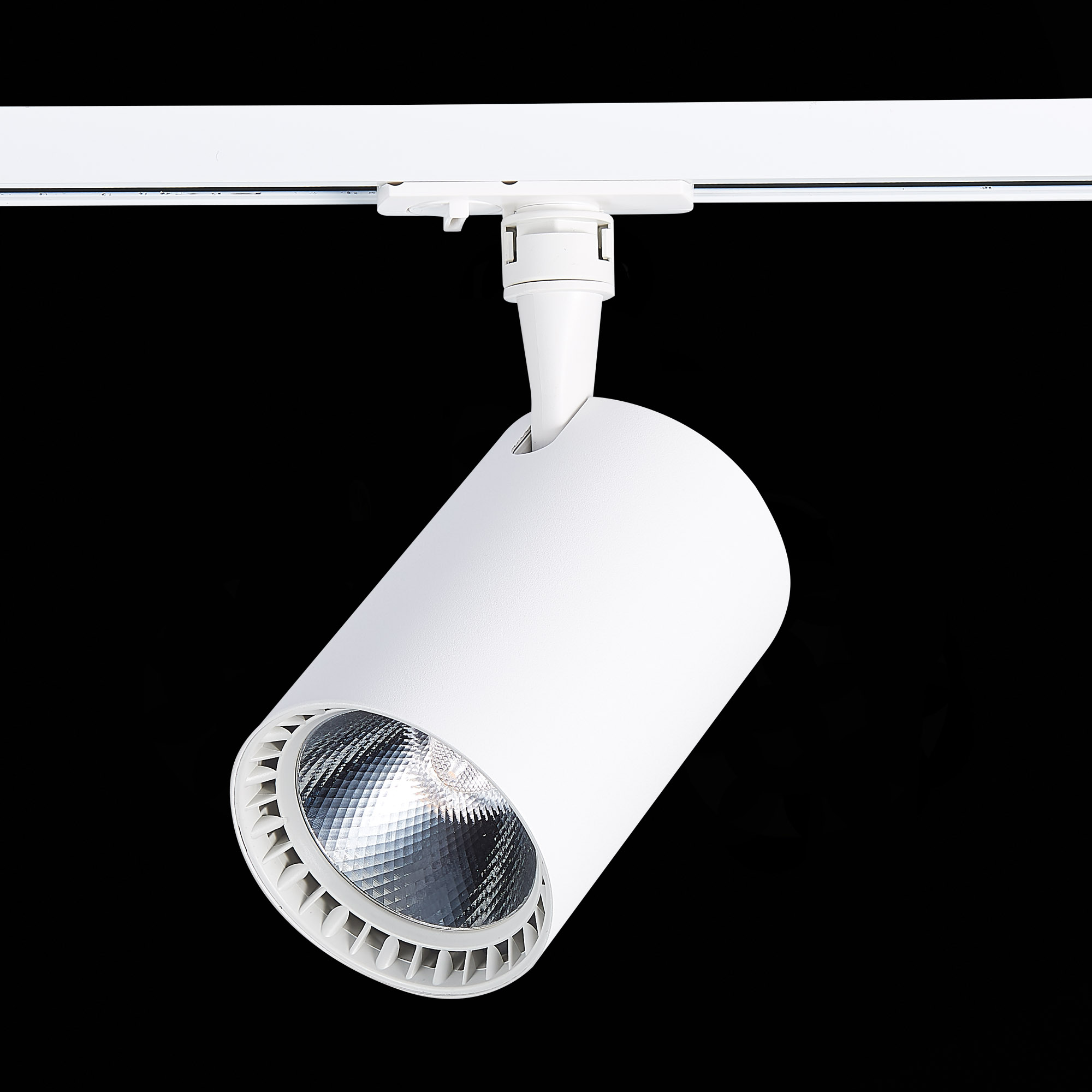 ST351.536.30.24 Св-к трек. Белый LED 1*30W 3000K 2 700Lm Ra?80 24° IP20 L139xW89xH194 100-240V BASE