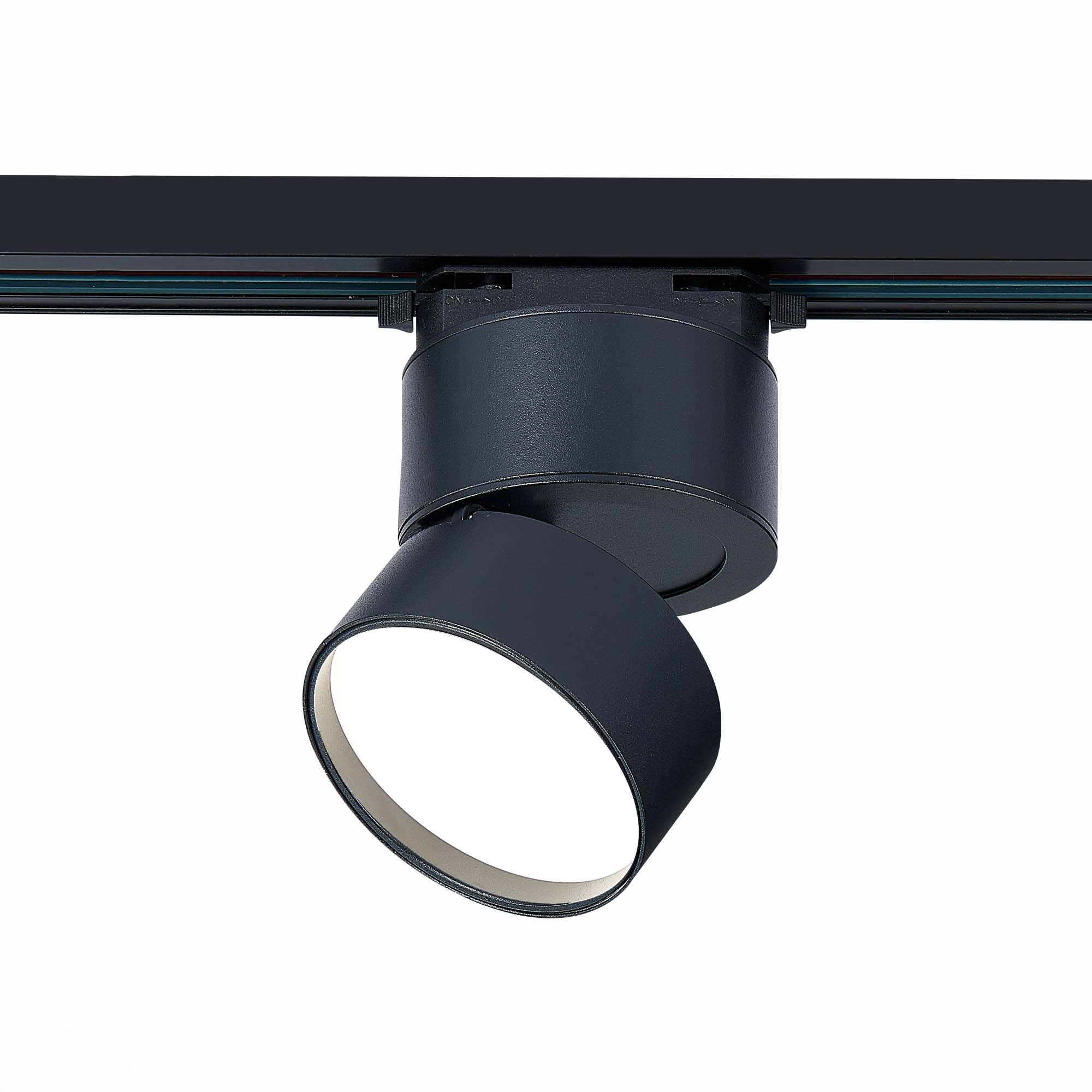 ST651.446.09 Св-к трек. Черный LED 1*9W 4000K 720Lm Ra>90 120° IP20 D85xH122 170-240VV BASE