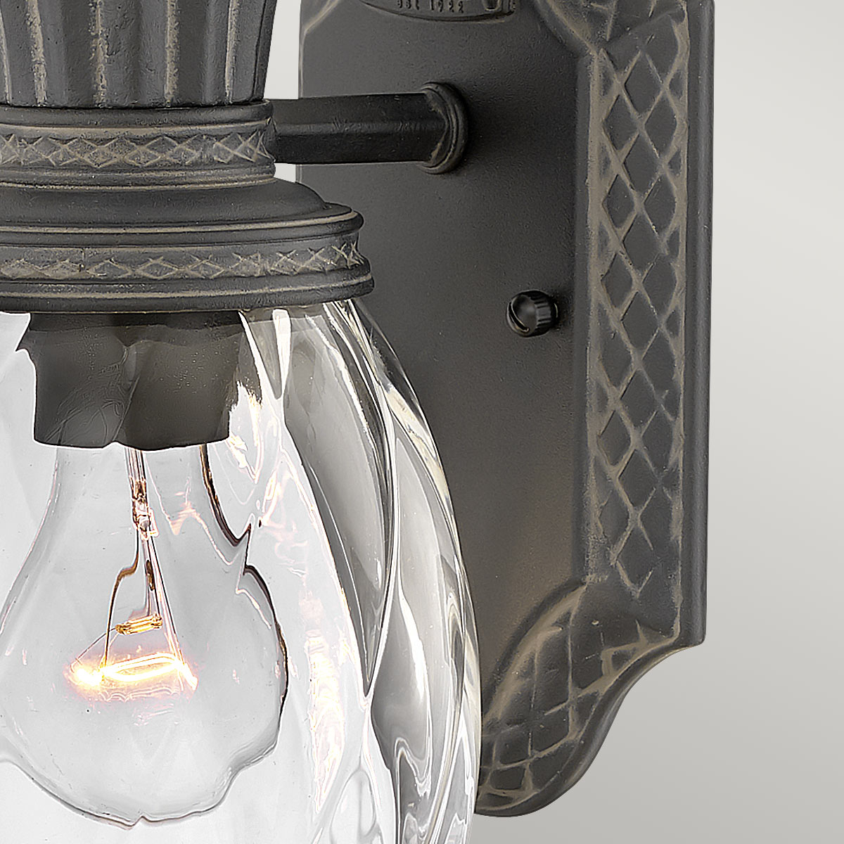 Настенный фонарь Hinkley, Арт. HK-PLANTATION-S-MB