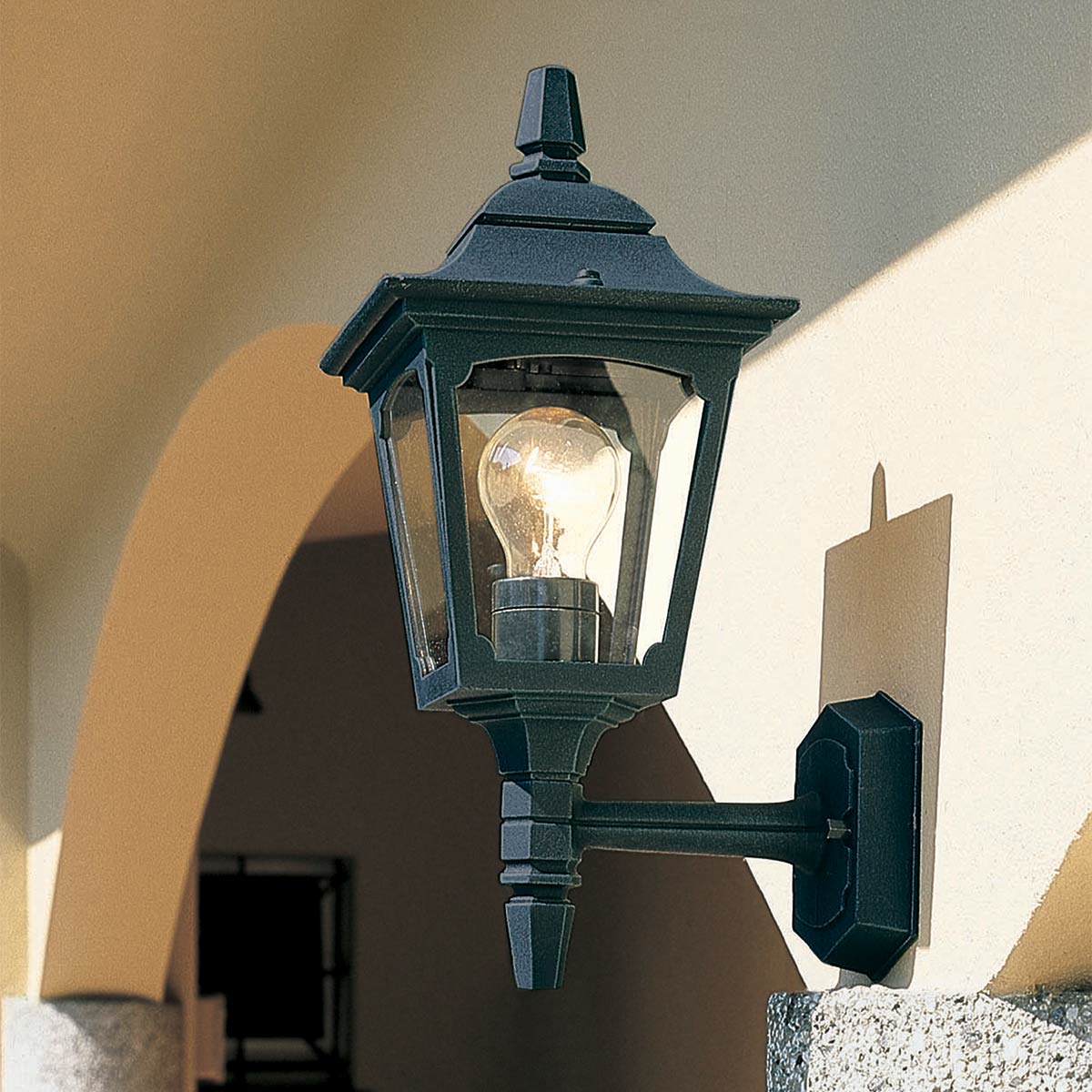 Настенный фонарь Elstead Exterior, Арт. CPM1-BLACK