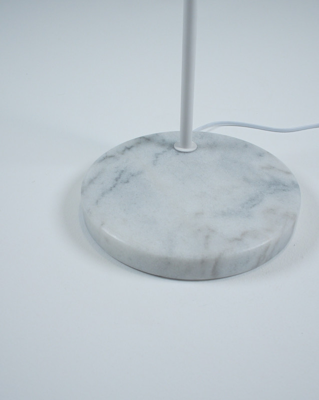 Торшер Moderli V11062-1F