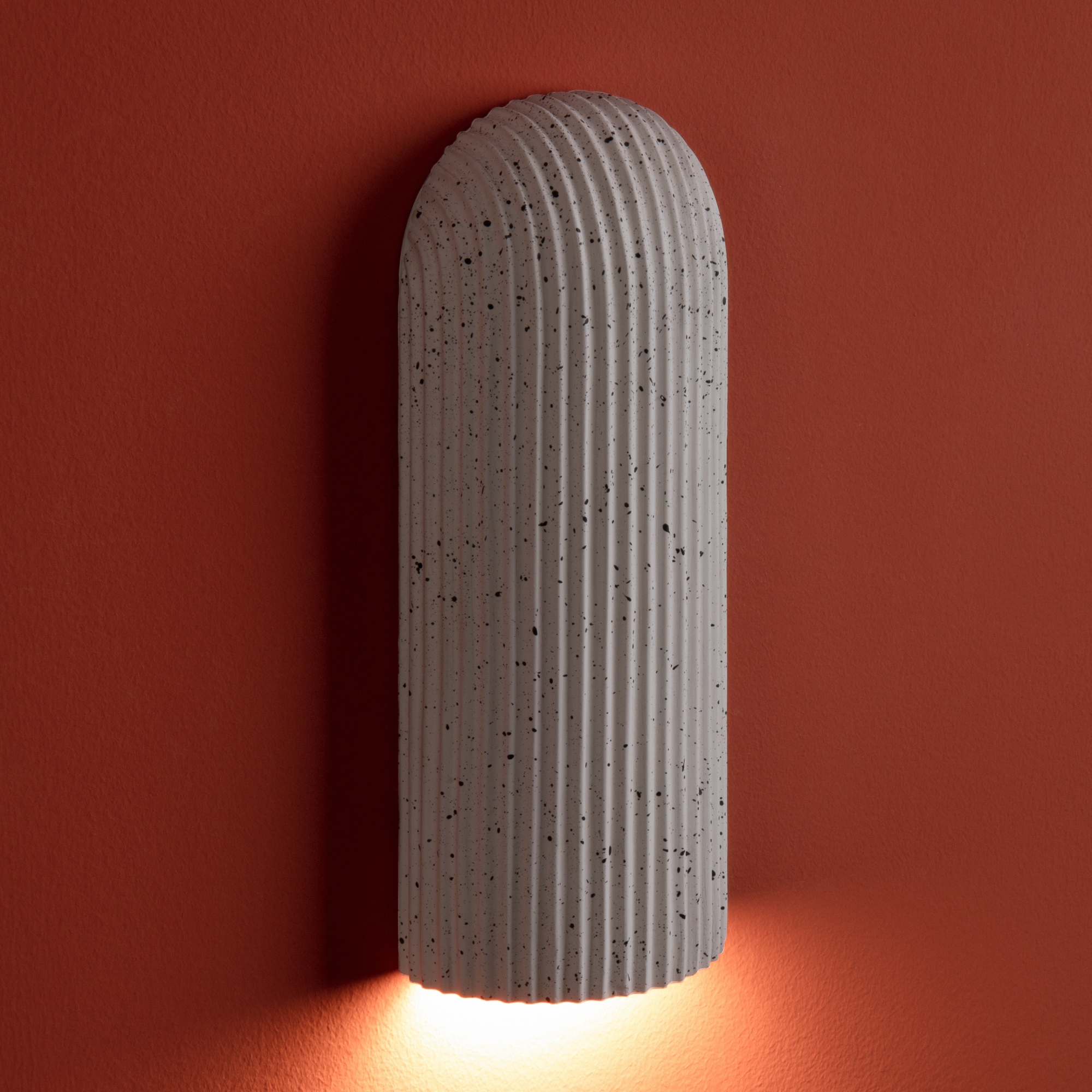 Настенный светильник (бра) Freya FR5582WL-01W1