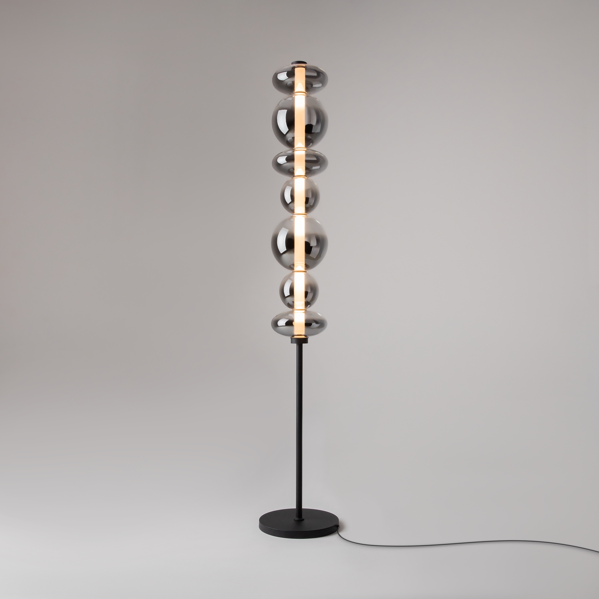 Напольный светильник (торшер) Maytoni MOD307FL-L40B3K