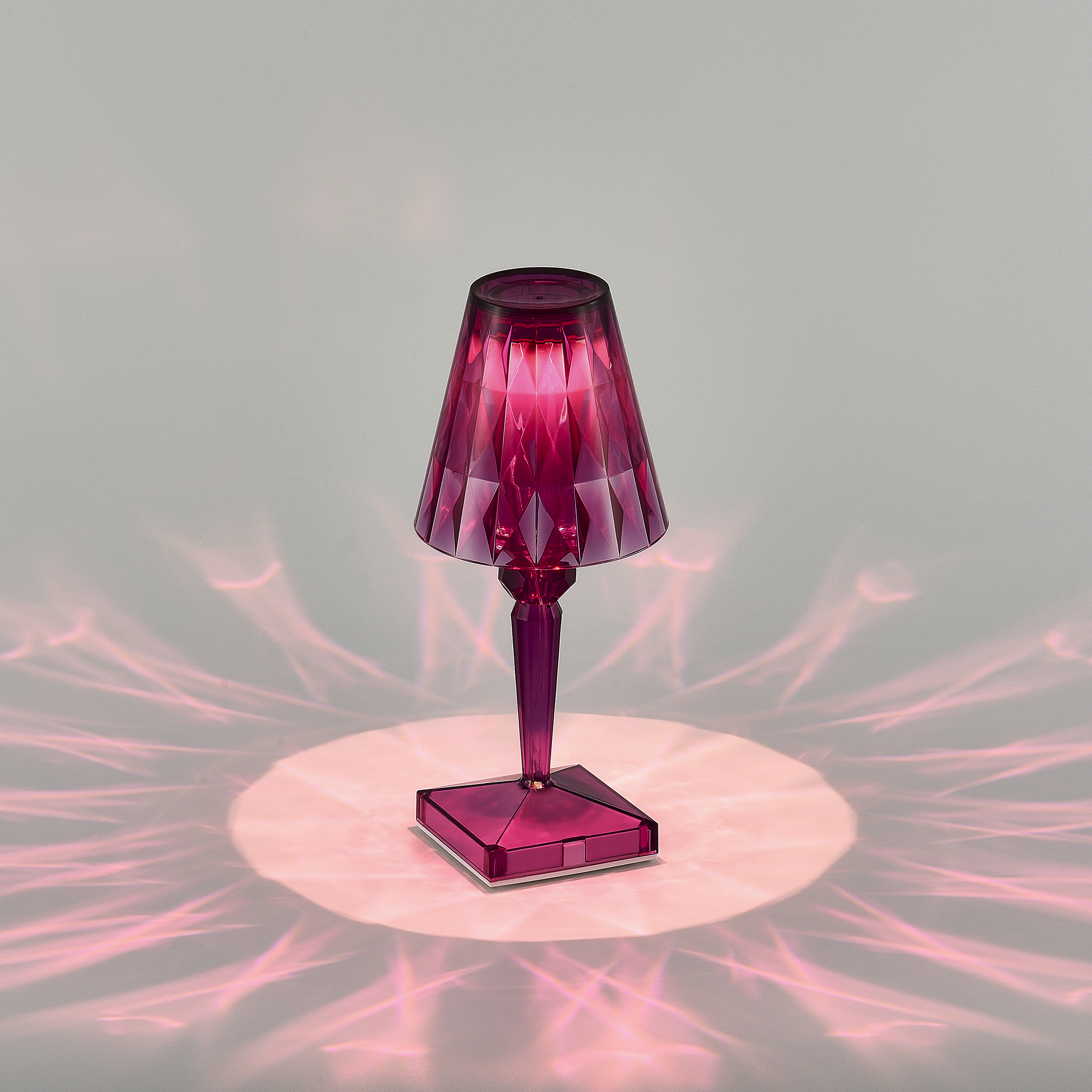 SL1010.704.01 Прикроватная лампа ST-Luce Фиолетовый/Фиолетовый LED 1*2W 3000K - 6000K SPARKLE