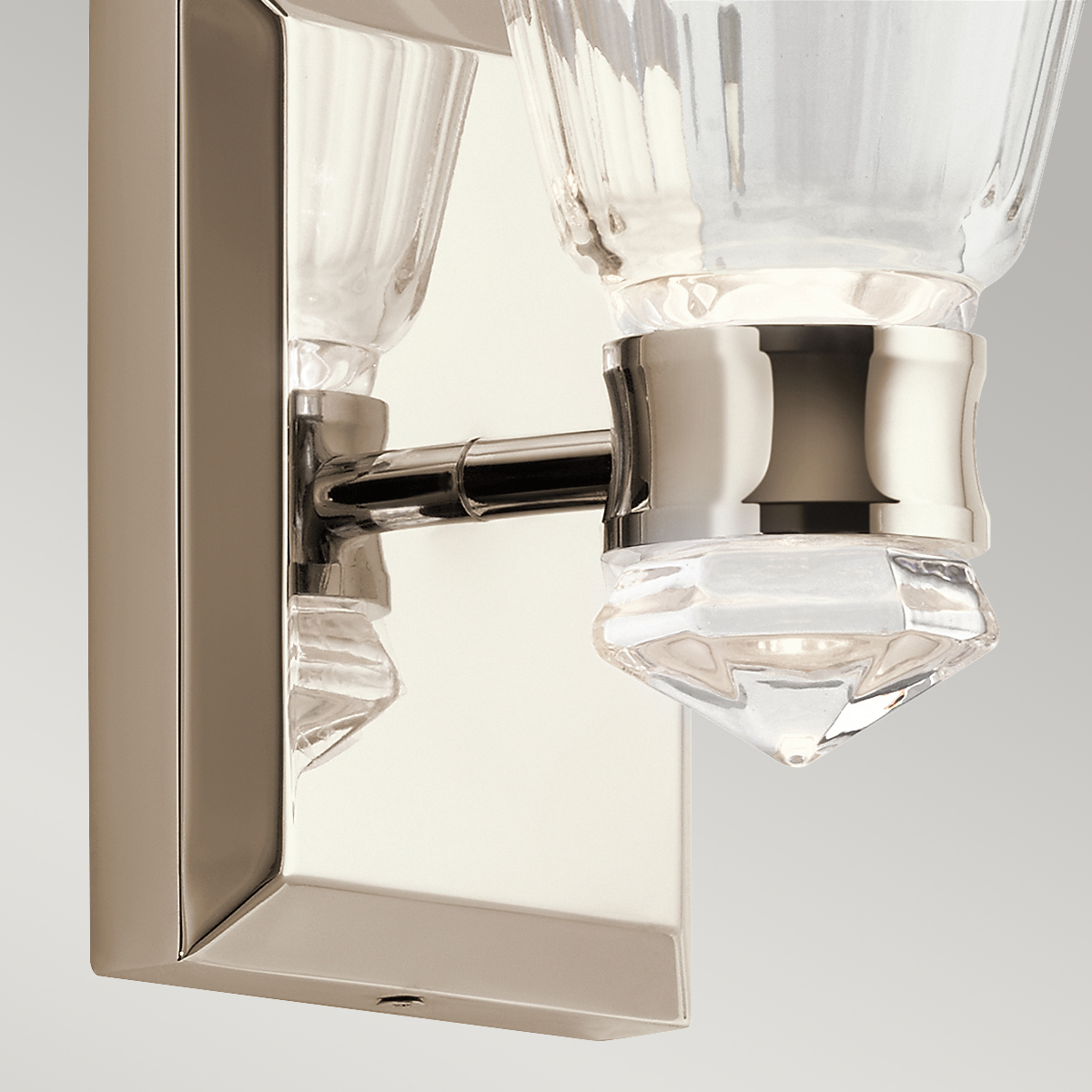 Бра для ванных комнат Kichler, Арт. QN-KAYVA1-PN