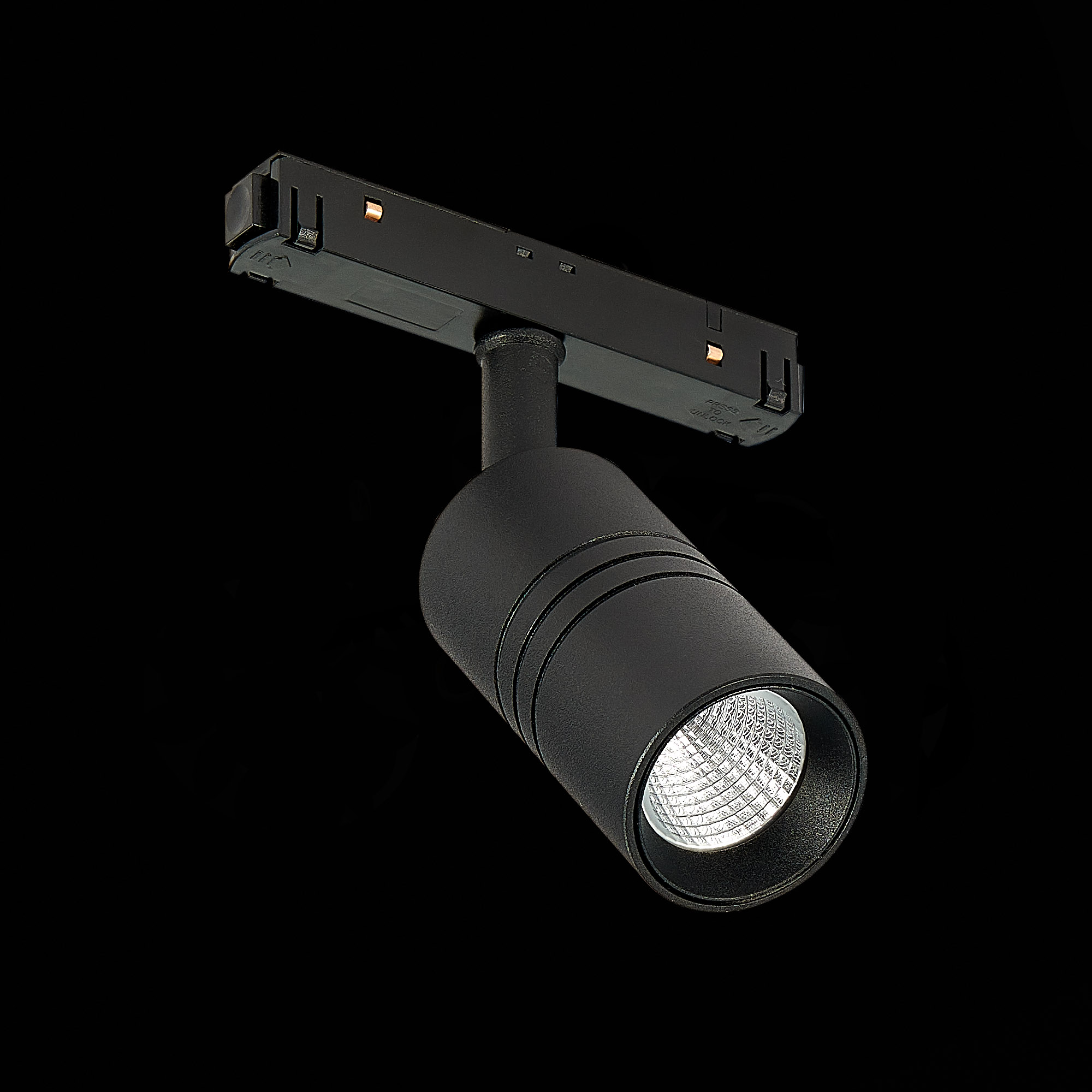 ST365.436.07 Магнитный трековый светильник Черный LED 1*7W 3000K 595Lm Ra>90 36° IP20 L-xW44xH90 48V SKYLINE 48